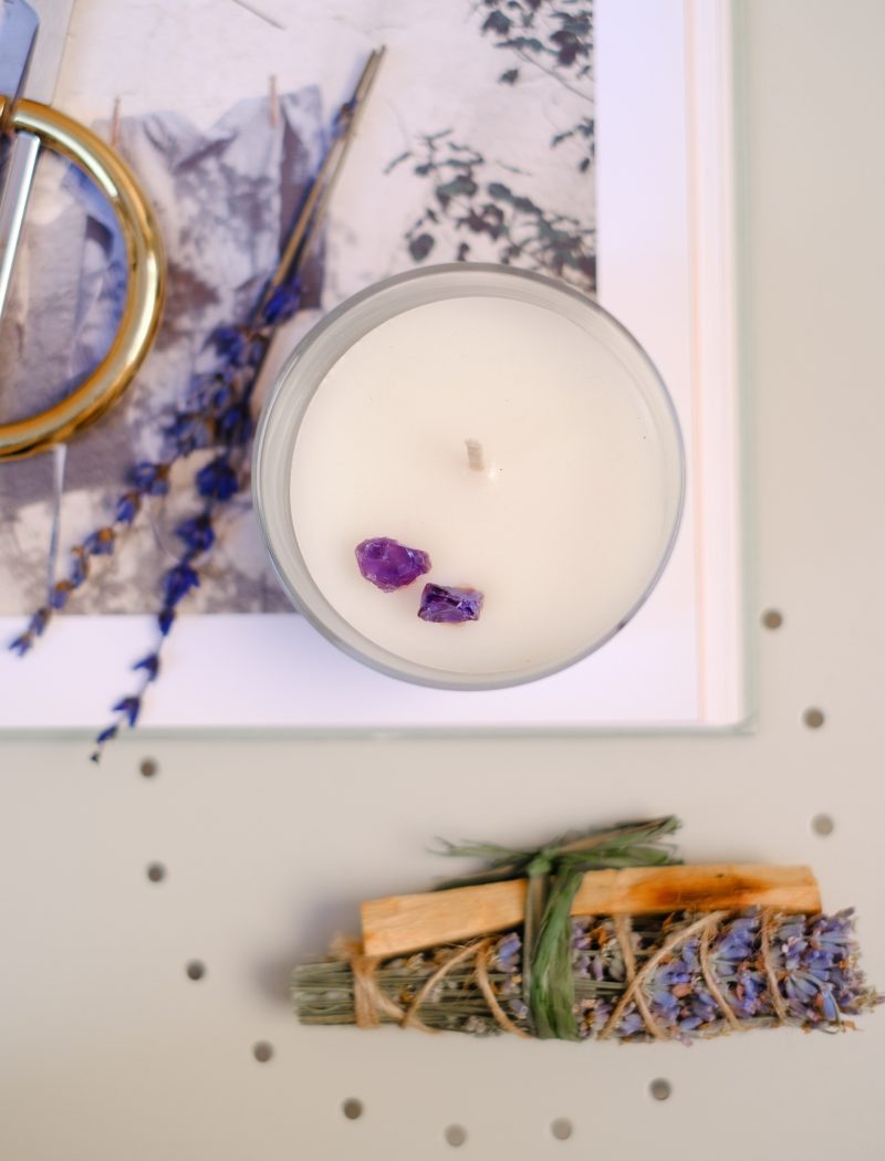 Ametist Doğal Taşlı Lavanta Aromalı Soya Mumu | Be4 Rituals